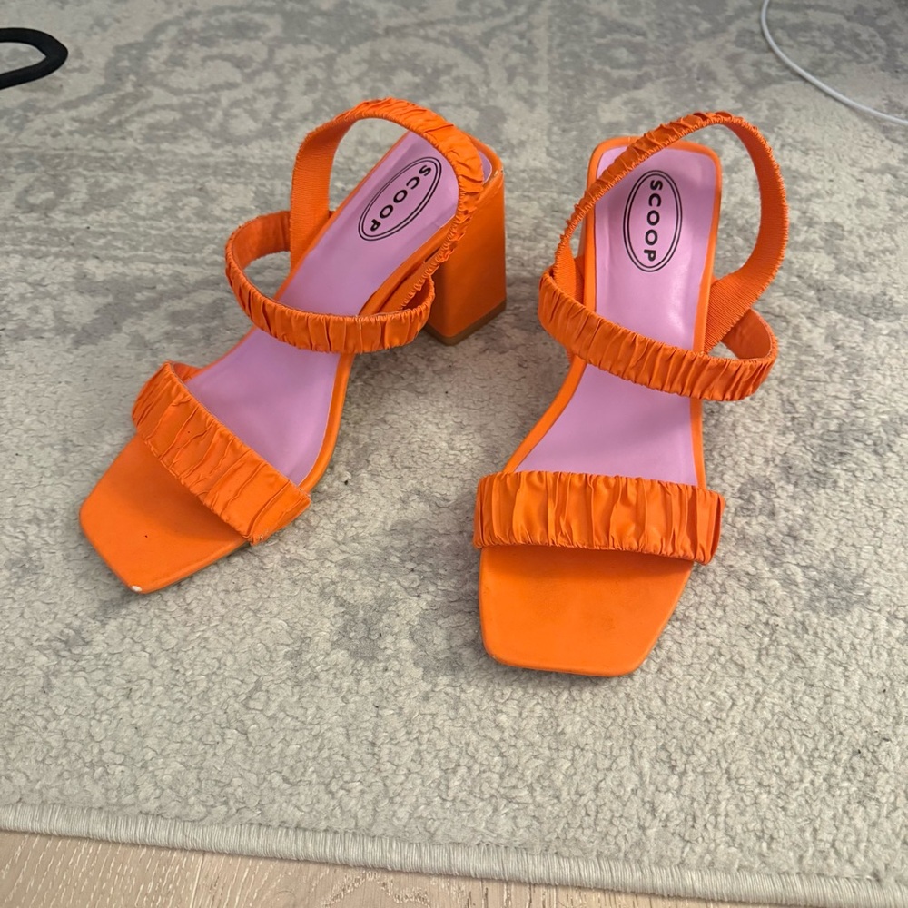 Scoop NYC Orange Heels with Ruched Strap